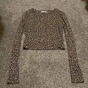 short leopard print crop top.